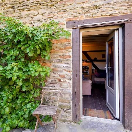 Cozy Holiday In Gros Fays With Terrace