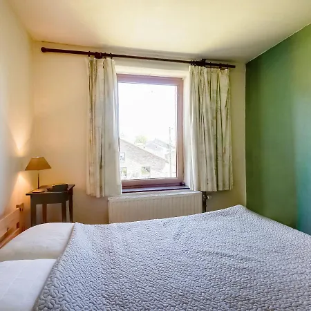 בית נופש Cozy Holiday In Gros Fays With Terrace