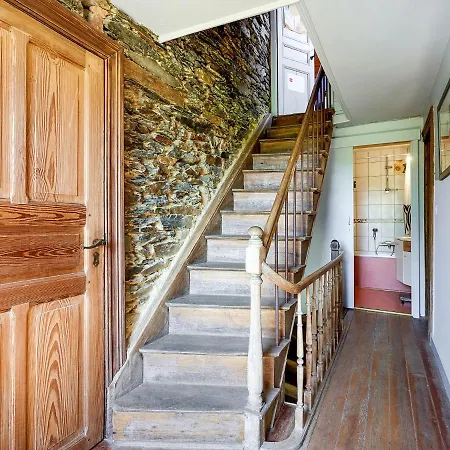 בית נופש Cozy Holiday In Gros Fays With Terrace