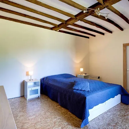 Cozy Holiday In Gros Fays With Terrace בית נופש